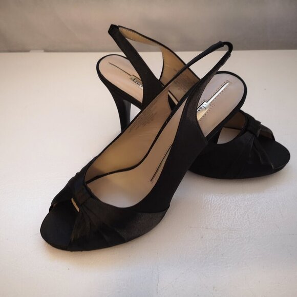 New in Box Sam & Libby Ladies Open Toe Black Sling Back Size 9M Sandals - Picture 2 of 11
